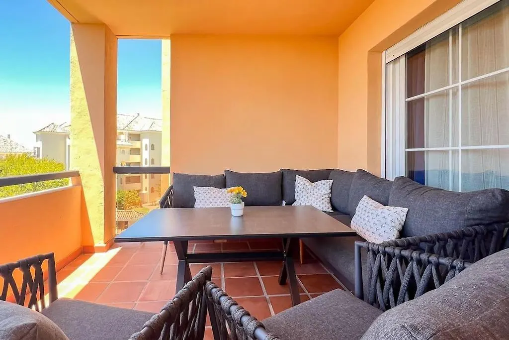 Oleholidays Genova 2 Junto A Hotel Marriot Marbella Spain