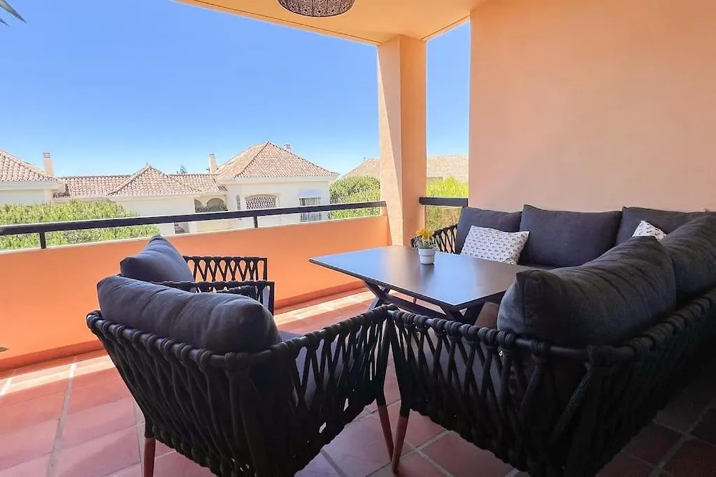 Apartment Oleholidays Genova 2 Junto A Hotel Marriot Marbella Spain