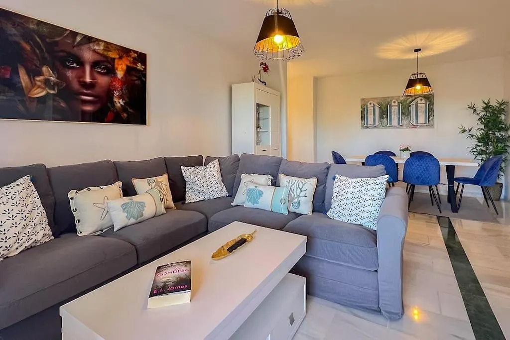Oleholidays Genova 2 Junto A Hotel Marriot Marbella Apartment
