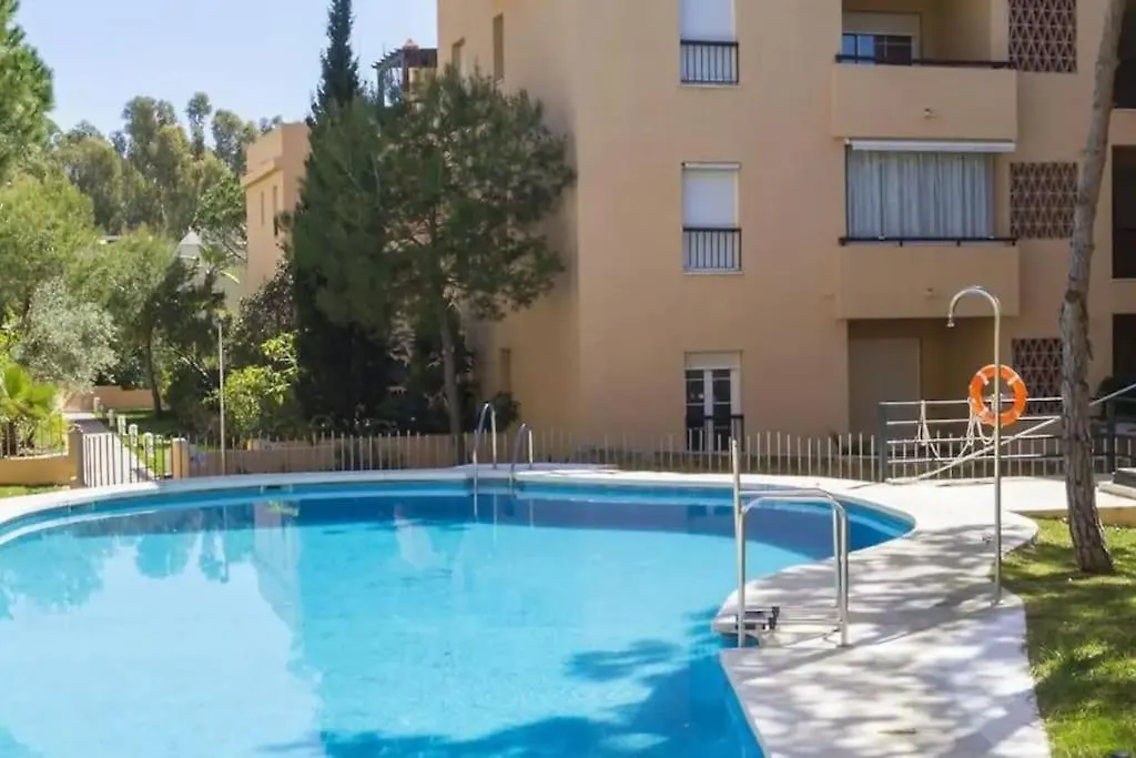 Apartment Oleholidays Genova 2 Junto A Hotel Marriot Marbella